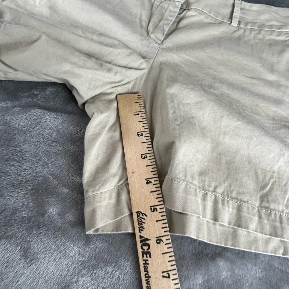Ann Taylor Loft Chino Shorts Womens 4 Beige Flat Front Pockets Preppy Classic‎
